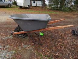 TRUE TEMPER WHEEL BARROW W/ FLAT TIRE