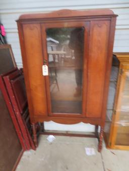 NICE DECO CHINA HUTCH