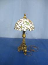 METAL BASE STAINED GLASS LAMP