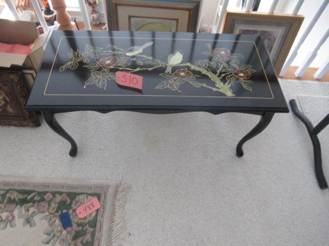 LAQUERED CHINOISERIE TABLE