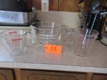 MEASURING CUPS