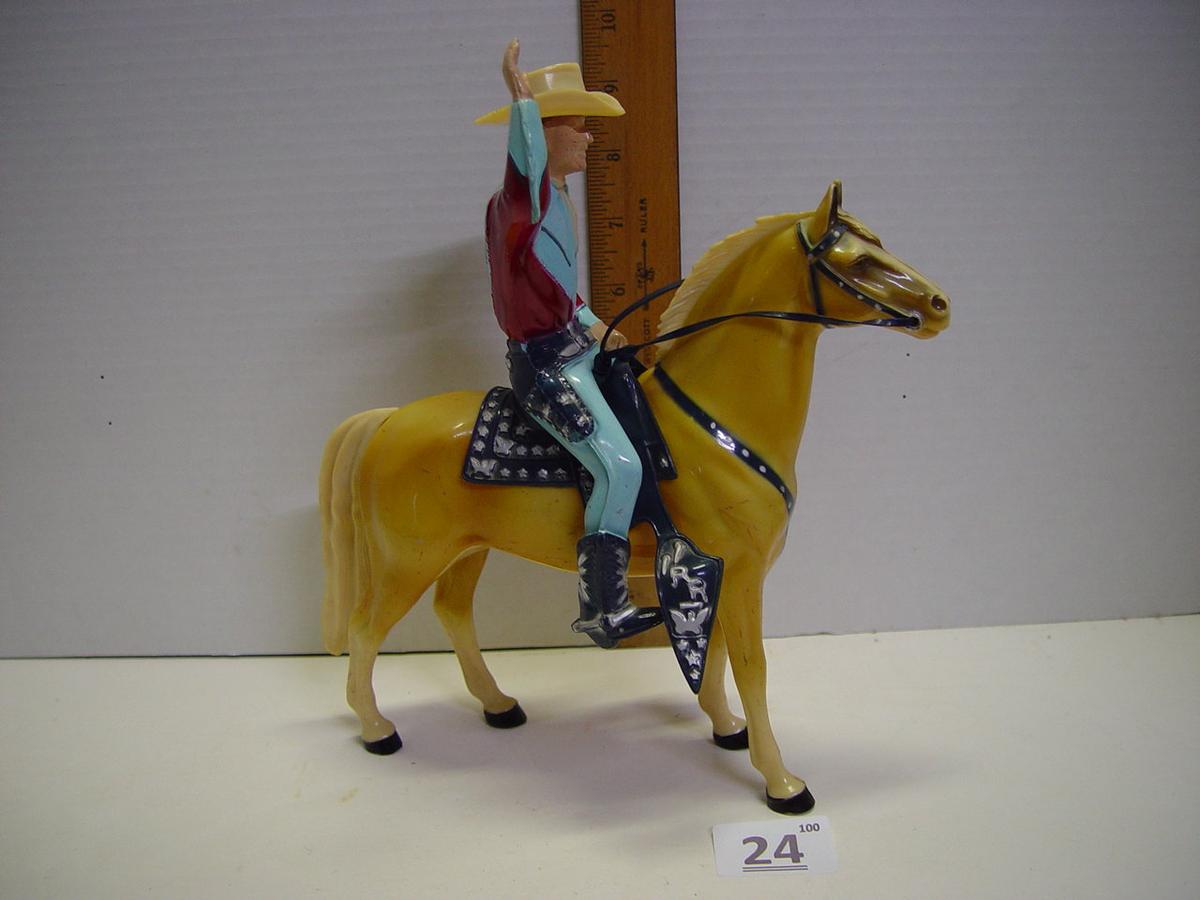 Hartland Plastics 1950’s Roy Rogers 2 pics