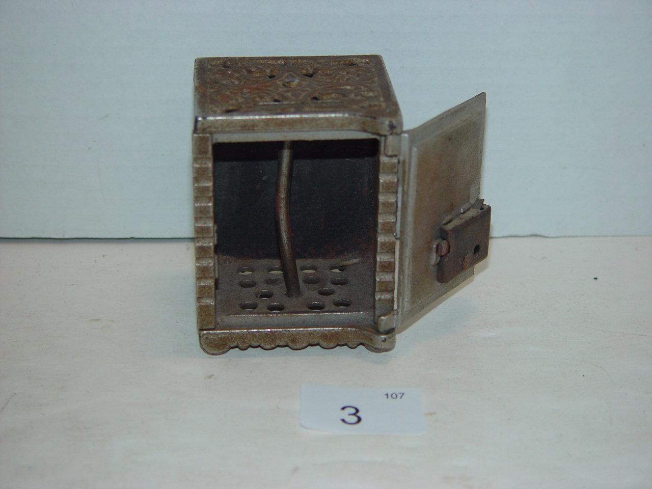 Cast iron key lock coin bank Kenton Brand no key 3 ¼” tall 3 pics