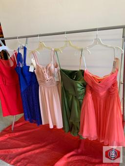 Short Dress Alfred Angelo Size 8 Color Cherry. Short Dress Da. Vinci Size 10 Style 9903 Color Coba.