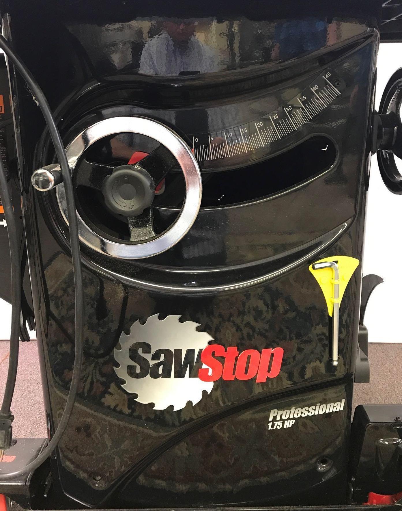 Saw Stop Table Saw