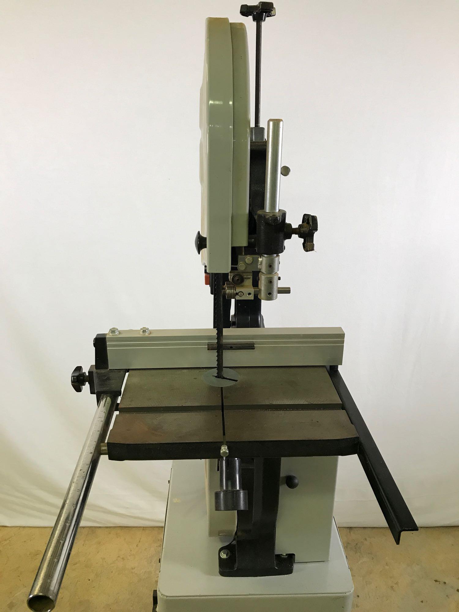 Delta 14" Woodcutting Band Saw