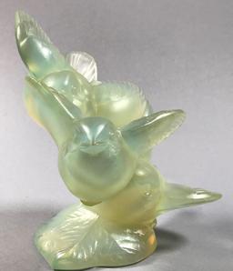 Sabino French Opalescent Art Glass "Envolee" Figurine