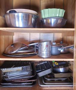 Clean-Out Lot 7: Bakeware (LPO)