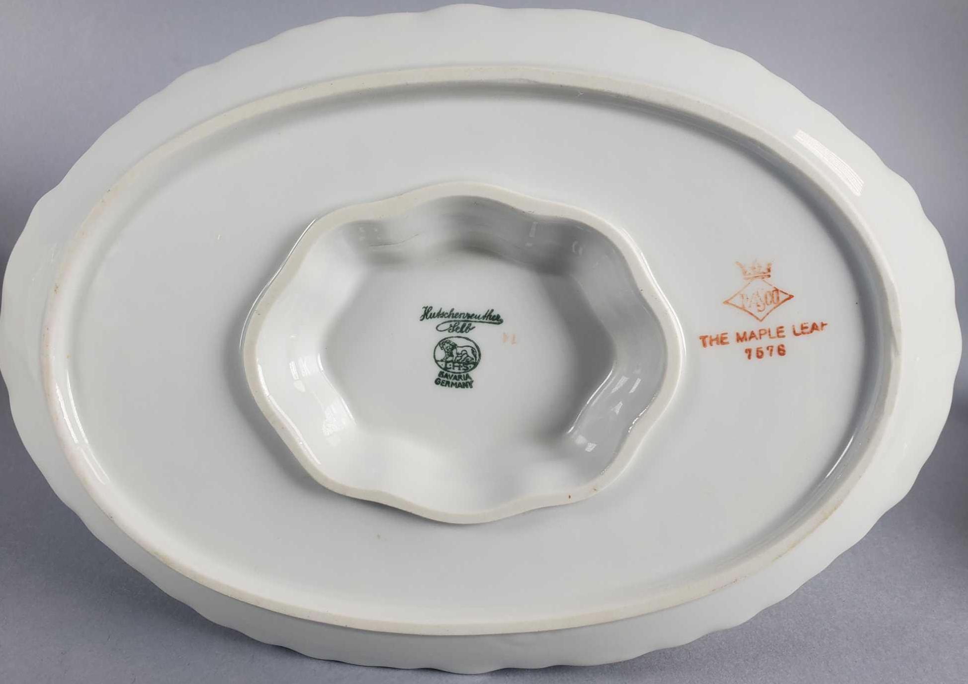 (85) Hutchenreuther Selb Pasco China pieces "The Maple Leaf" (LPO)