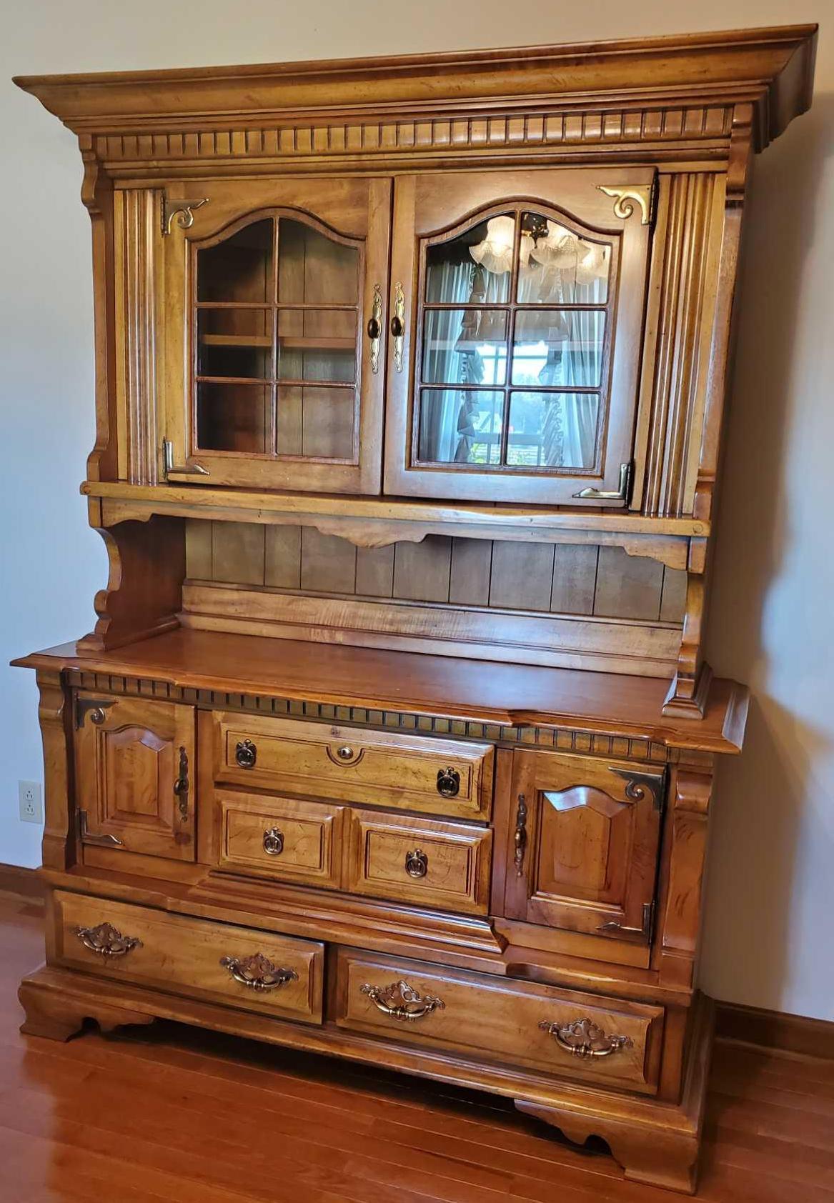 Wood China Hutch and Buffet (LPO)