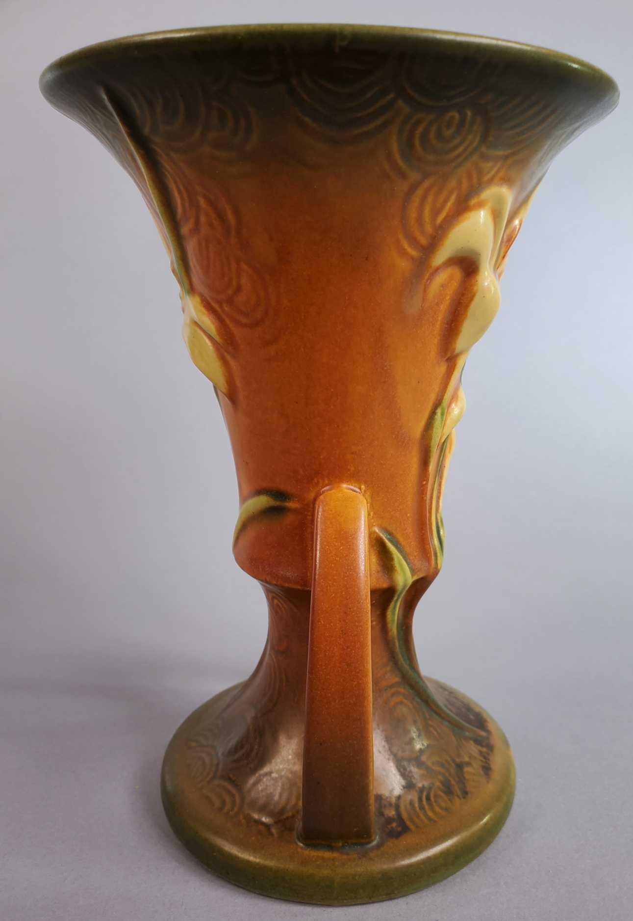 Roseville Brown Zephyr Lily Vase 132-7"
