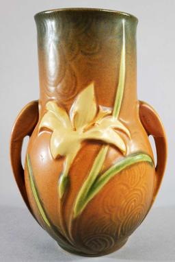 Roseville Brown Zephyr Lily Vase 130-6"