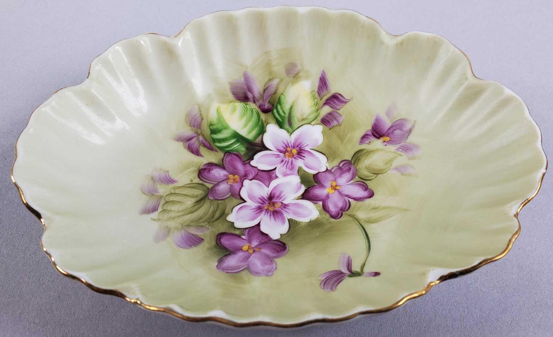 Large Lot of Violet Patterned Porcelain - Approx. 19 pieces