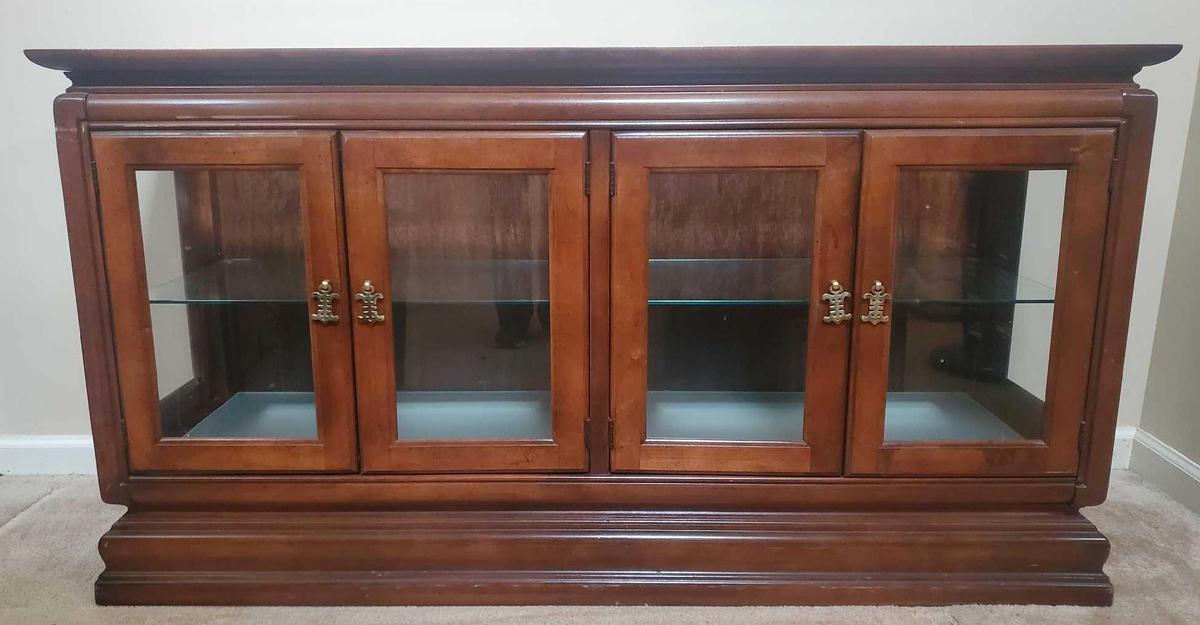 Broyhill Asian-Inspired Sideboard (LPO)