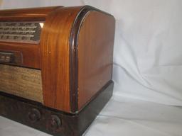 Philco Model 42-345 Radio