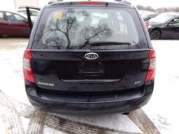 2007 Kia Rondo