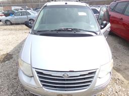 2005 Chrysler Town and Country