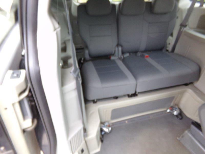 2009 Chrysler Town & Country Braun Entervan Wheelchair Edition