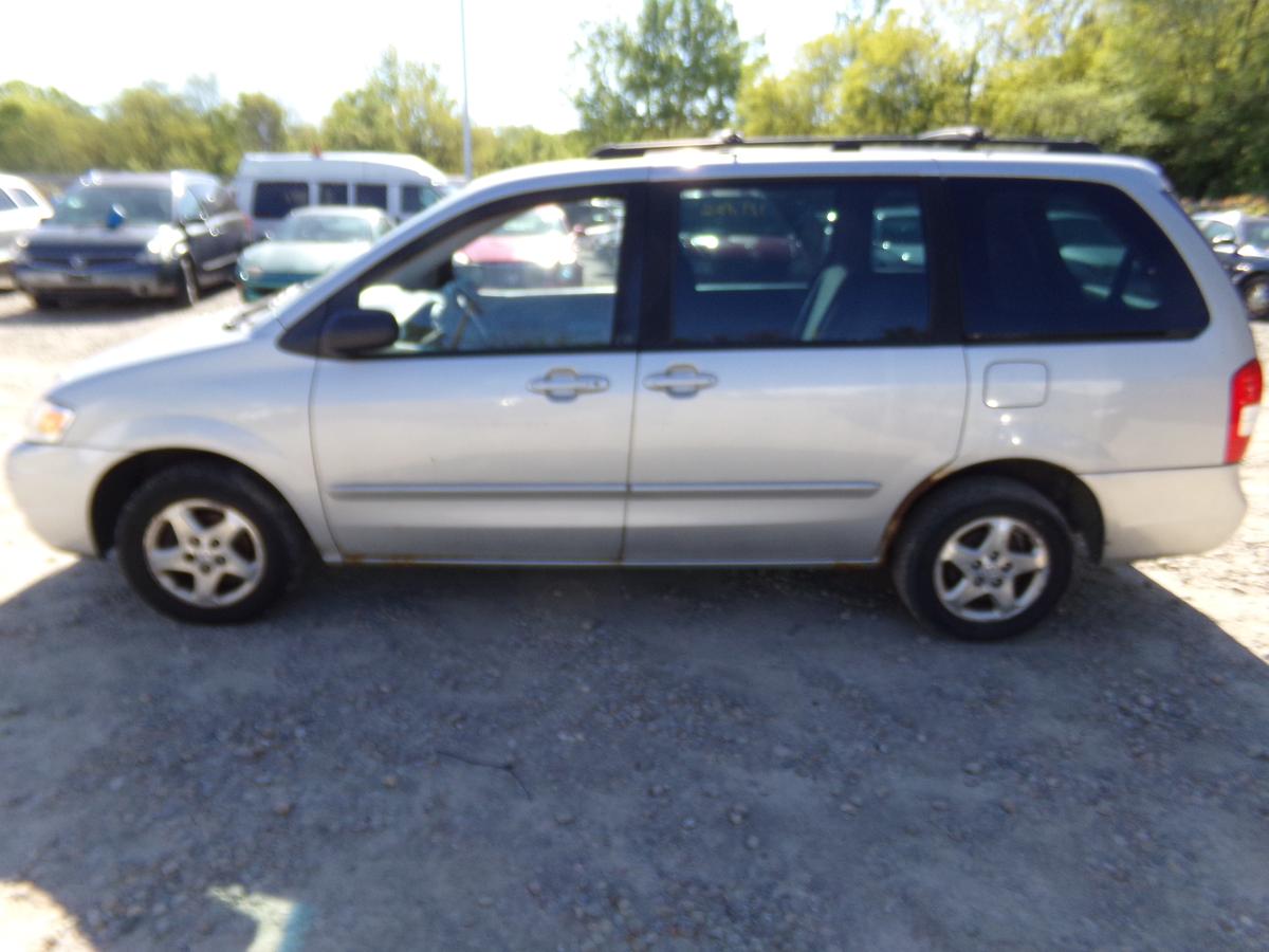 2000 Mazda MPV