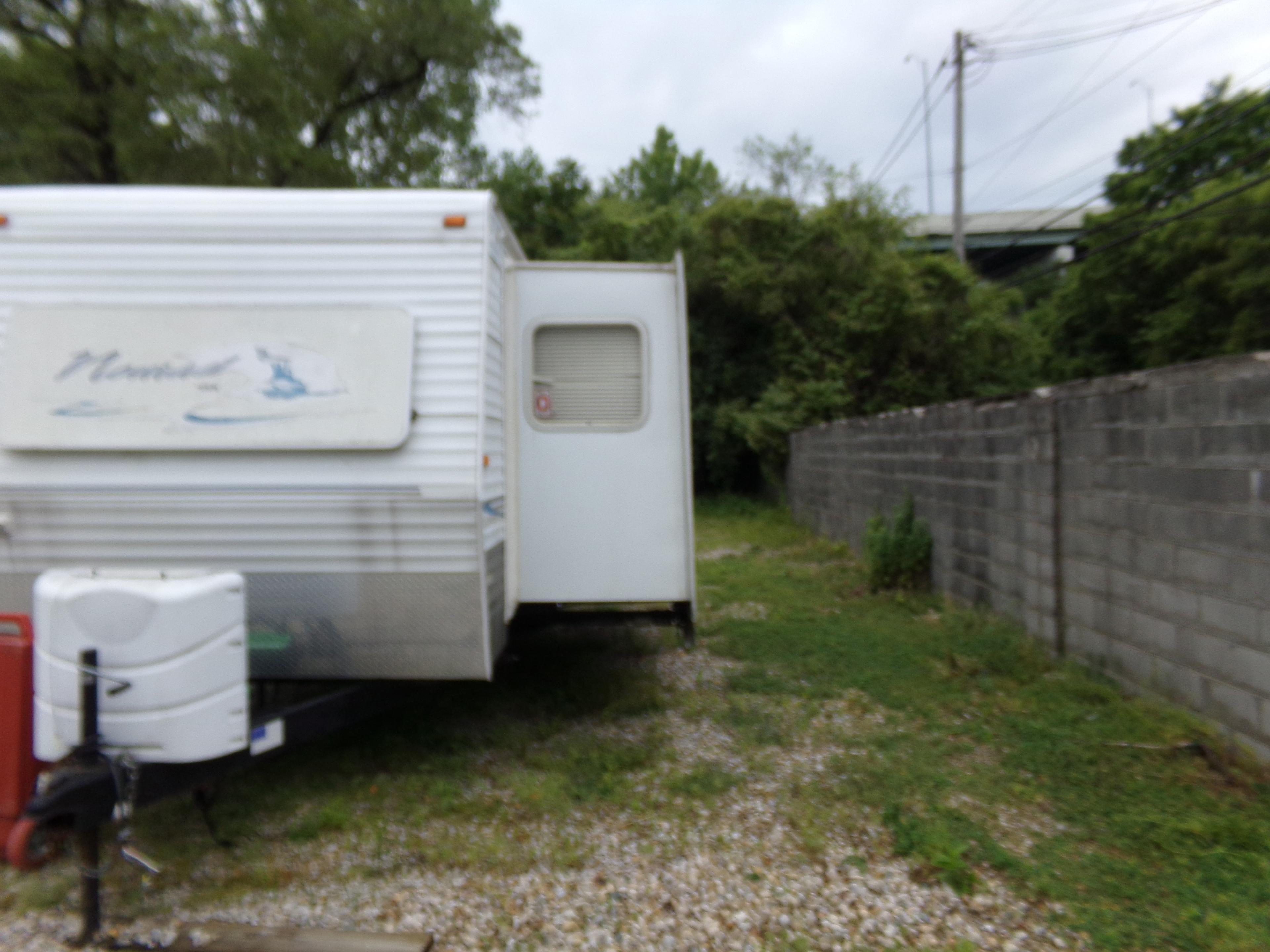 2004 Nomad Travel Trailer 2900