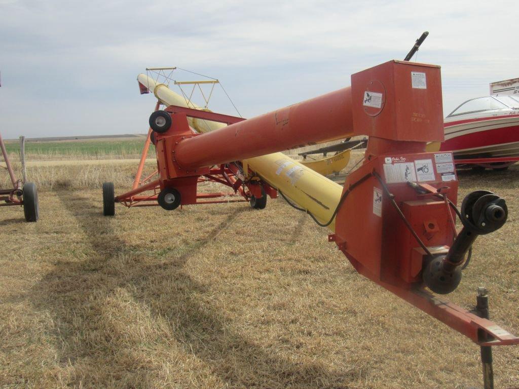 MK 13in X 61 ft. Marath Grain Auger, PTO, W/Swing Away Hopper