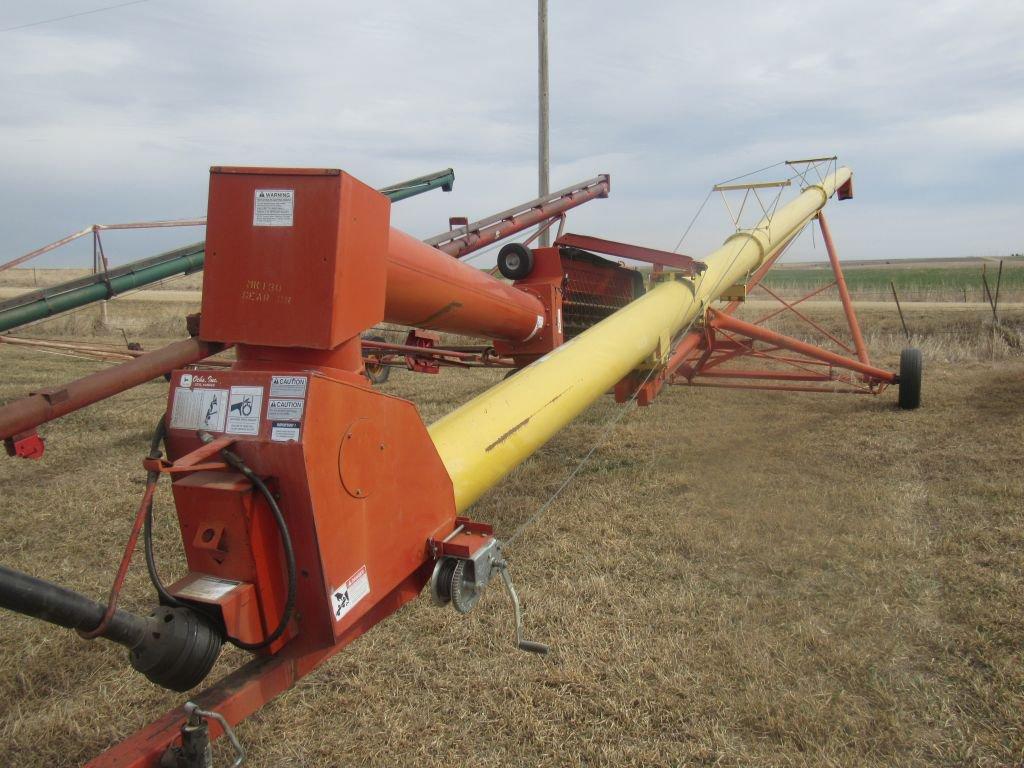 MK 13in X 61 ft. Marath Grain Auger, PTO, W/Swing Away Hopper