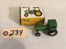 JD 1973 1/64 IN BOX