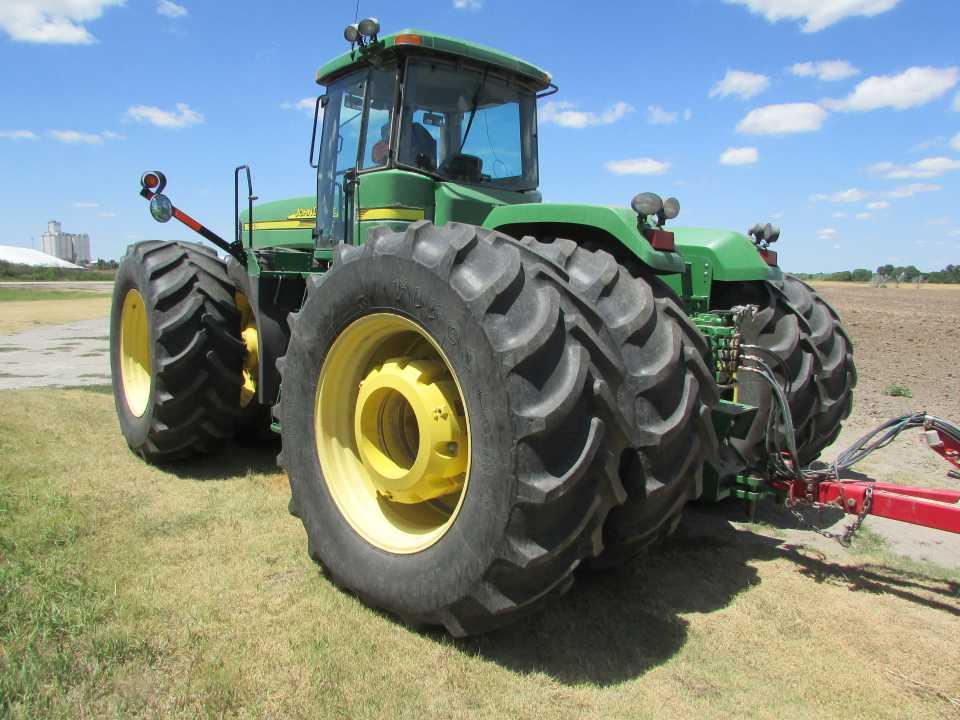 2003 JD 9320 4X4 Tractor, 375 Hp., W/4 Remotes, PTO, 18 Speed Autoshift, Ai