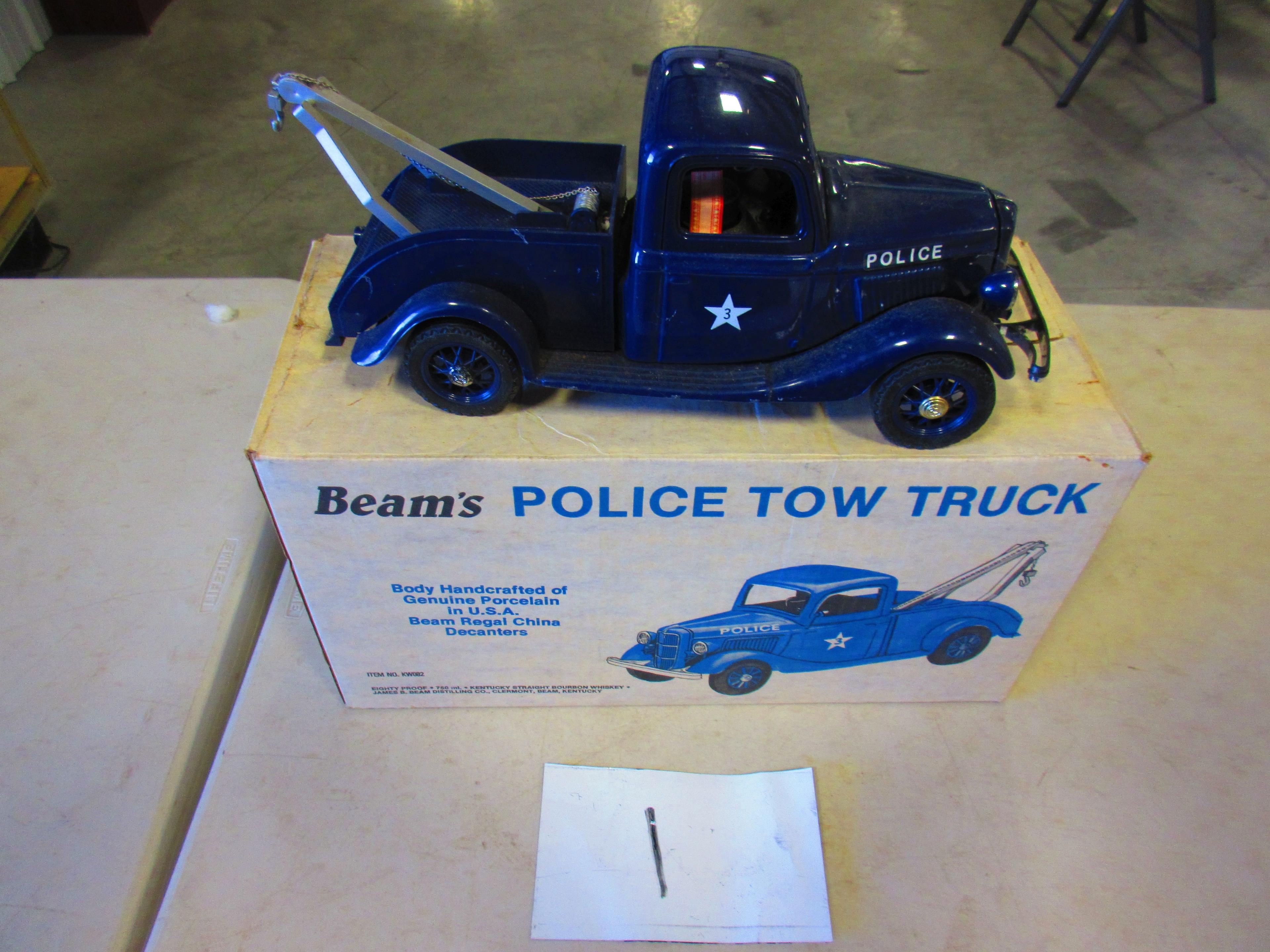 JIM BEAM POLICE TOW TRUCK