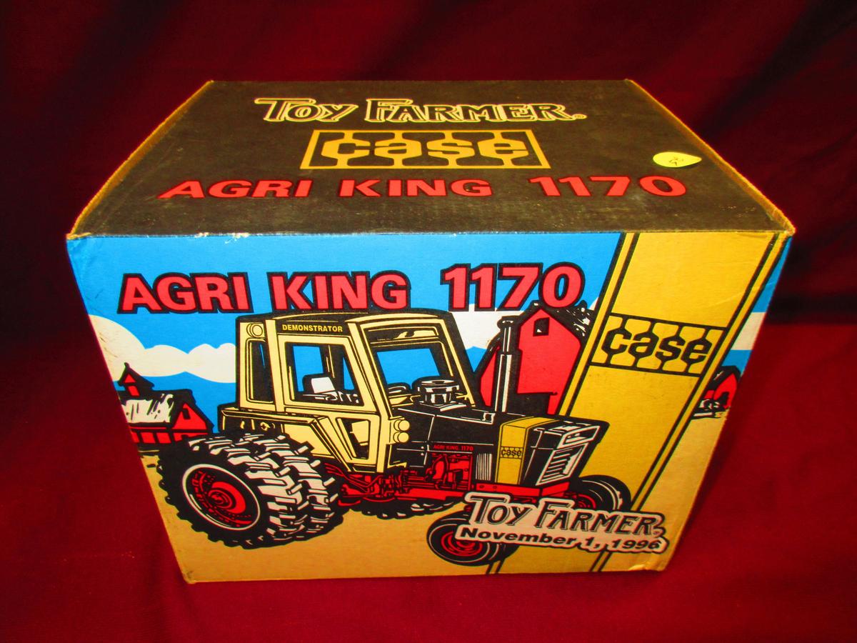 ERTL 1/16 1996 NATIONAL TOY SHOW CASE AGRI KING 1170 COLLECTORS EDITION N.I.B