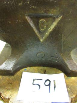 310 LB. COLUMBIAN DOUBLE HORN ANVIL NCE RARE PIECE SOME ROUNDING ON EDGES