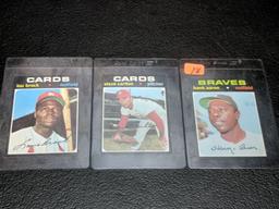 1971 Topps Baseball lot: Aaron, Carlton, Brock. All 3 potentially gradable.