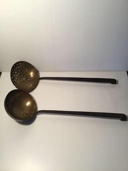 Canton ladles