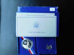 1986 STATUE OF LIBERTY COM. SILVER DOLLAR IN HOLDER PF