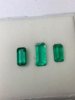 Emerald medium green larger 1.11 carat And smaller 1.35 carat total weight