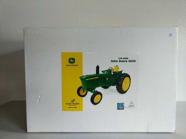 John Deere 4020 1/8 scale