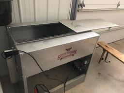 NEW Stull 600 pound auger fed grain feeder for UTV