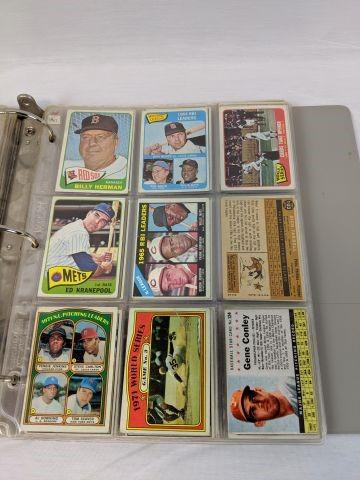 1956 - 1978 Baseball Binder - 300 Cards w/HOFers