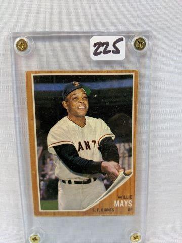 1962 Topps #300 Willie Mays