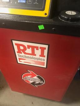 RTI Technologies Automatic Transmission Fluid Exchanger, runs on a 12 volt battery