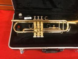 Antiqua Trumpet with hard side case, ready to go