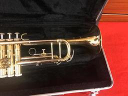 Antiqua Trumpet with hard side case, ready to go