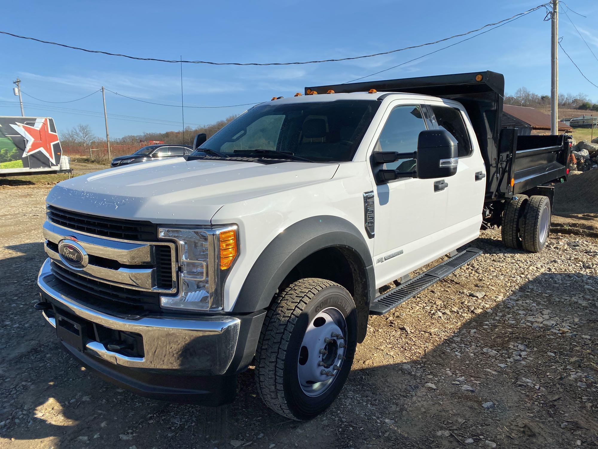 2017 Ford F550 4x4, 6.7 L Powerstroke Superduty work truck w/dump bed, 13,580 miles, dump bed in