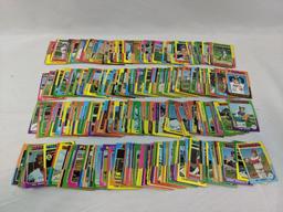 1975 Topps baseball 300 different cards no duplicates