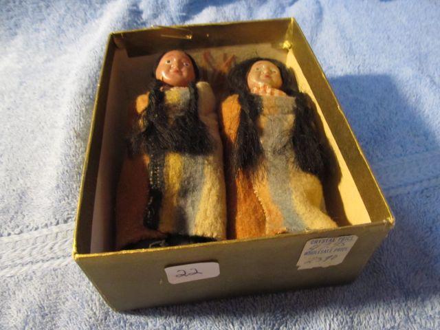 PAIR OF NATIVE AMERICAN DOLLS IN BOX
