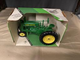 1934 John Deere Model A Tractor 1/16 scale tractor in box