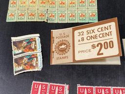 Lot of assorted stamps