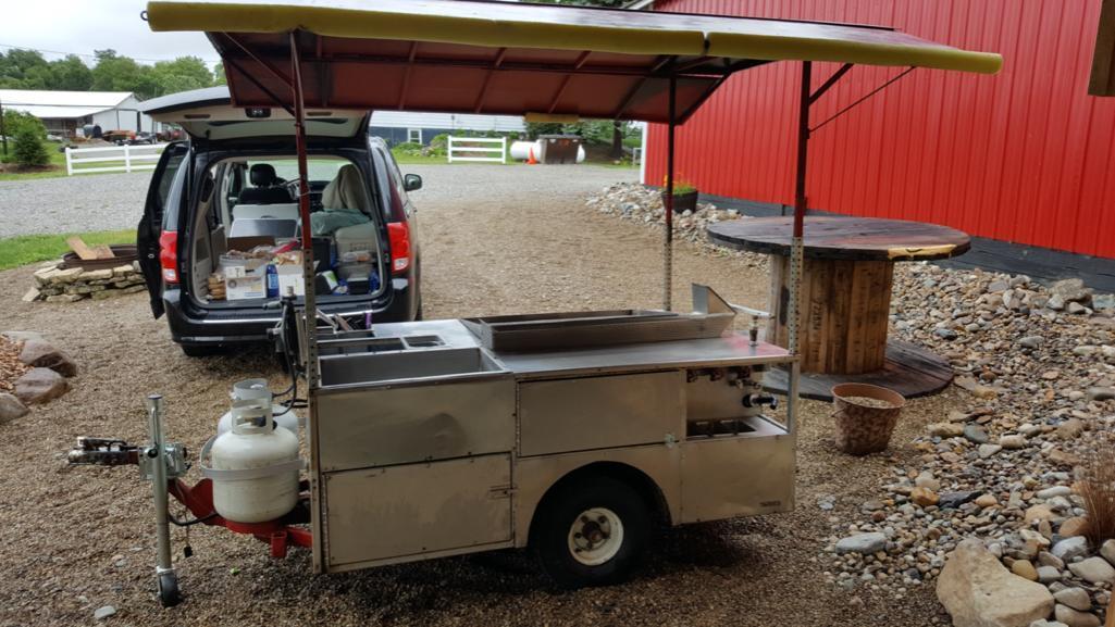 Start your own business here, food cart with lots of new parts, read full description