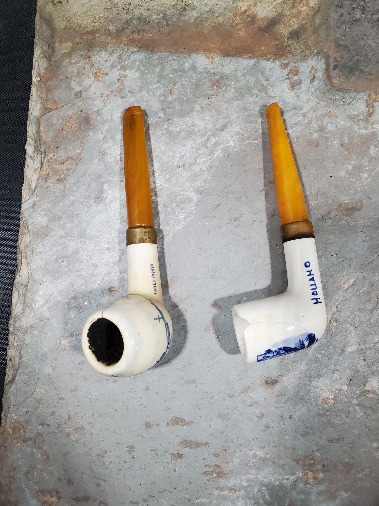 2 pipes, Holland Pipe broken with Man in stockade , Holland pipe Baronite Made in Holland Boede