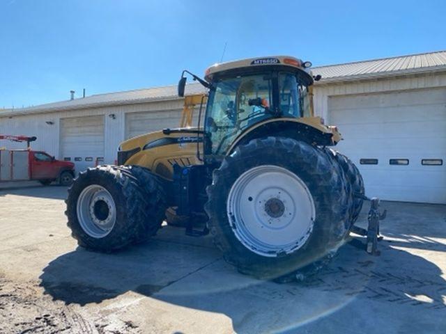 ’12 Challenger MT685D tractor